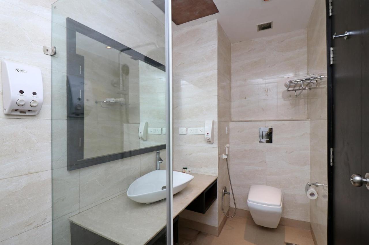 Capital O 19296 Joy Inn & Suites Bhiwadi Exterior foto